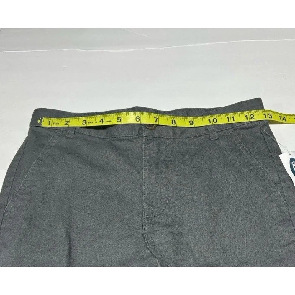 Old Navy Gray Flat Front Chino Shorts Boys Size 10 Adjustable Waist NWT